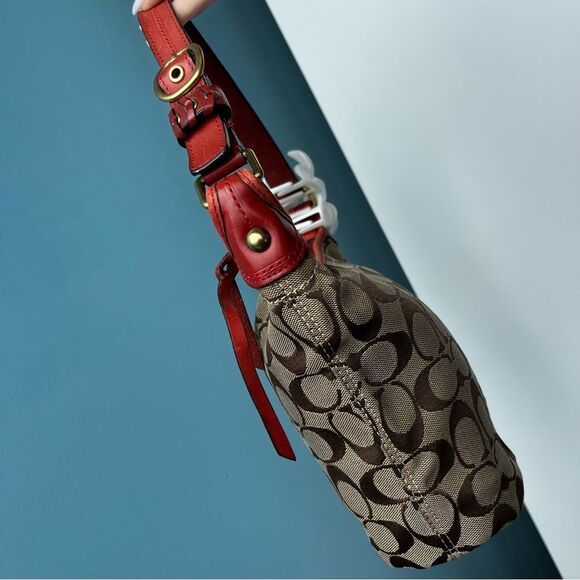 COACH Signature Y2K Hampton SoHo Bucket Hobo Shoulder Baguette 40896 - Picture 4 of 10